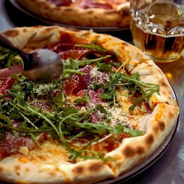 Bartender/Waiter - Astoria