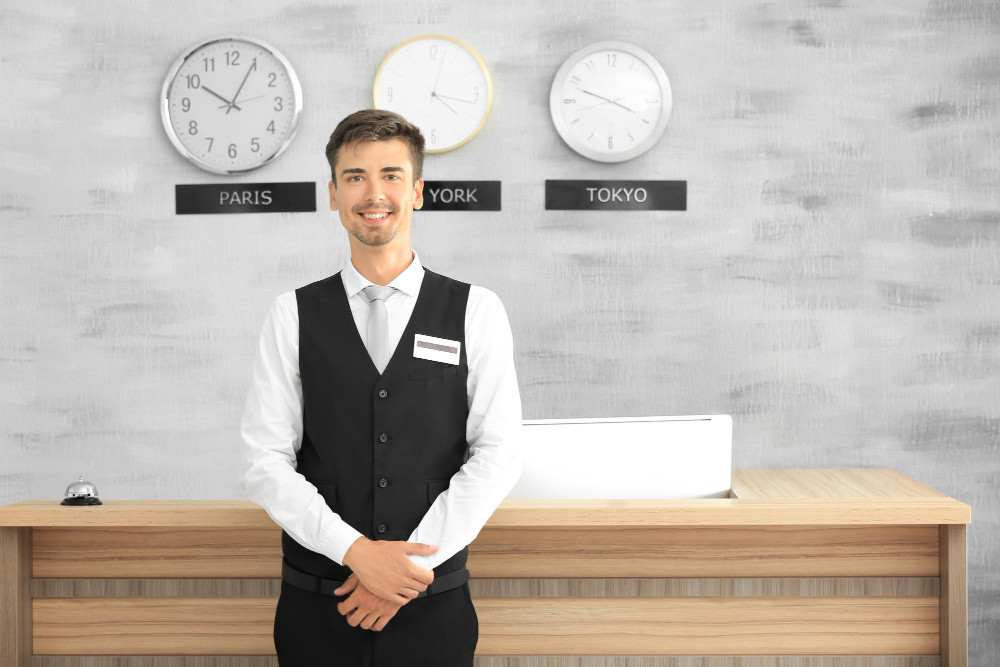 Receptionist - District VII